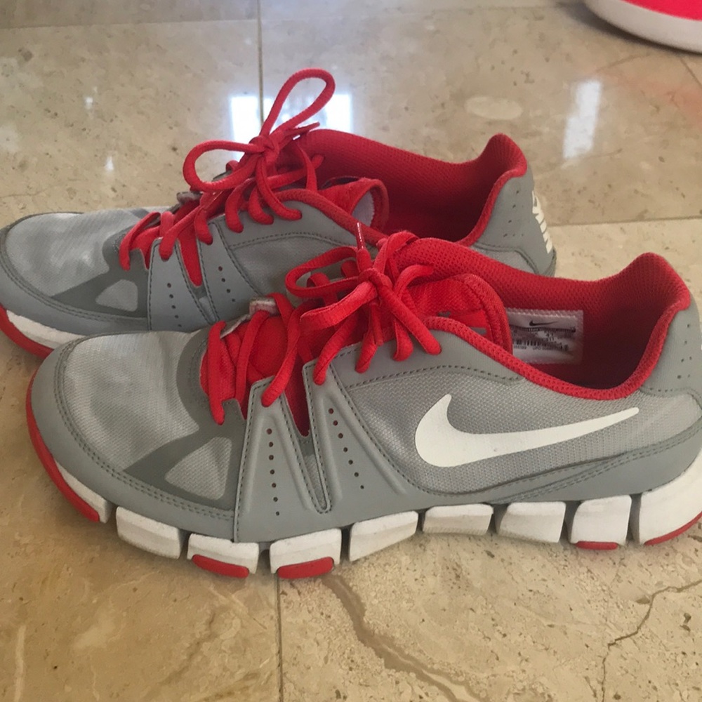 Nike Shoes Flex Show TR 3.